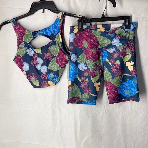 SO Pants - So sporty floral cut out top & high rise bike short size S juniors